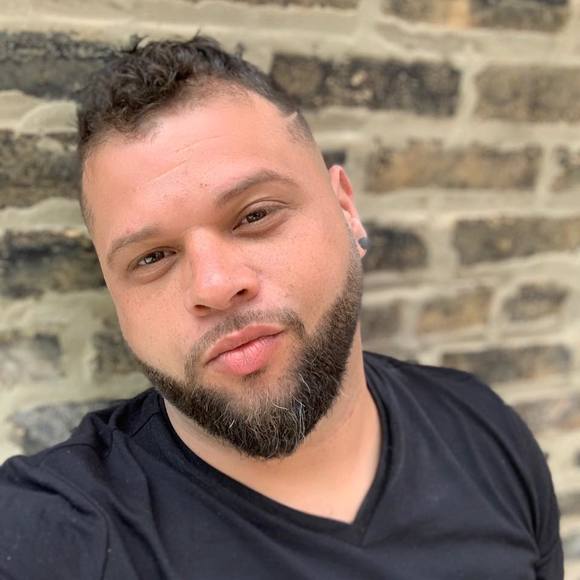 Meet your Posher, David - Picture 1 of 1